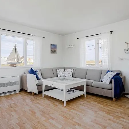 Σπίτι διακοπών Vacation With Beachfront On Titran Froya (Vestland)